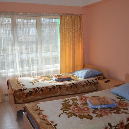 Hotel Kezdesu Almaty Bagian luar foto