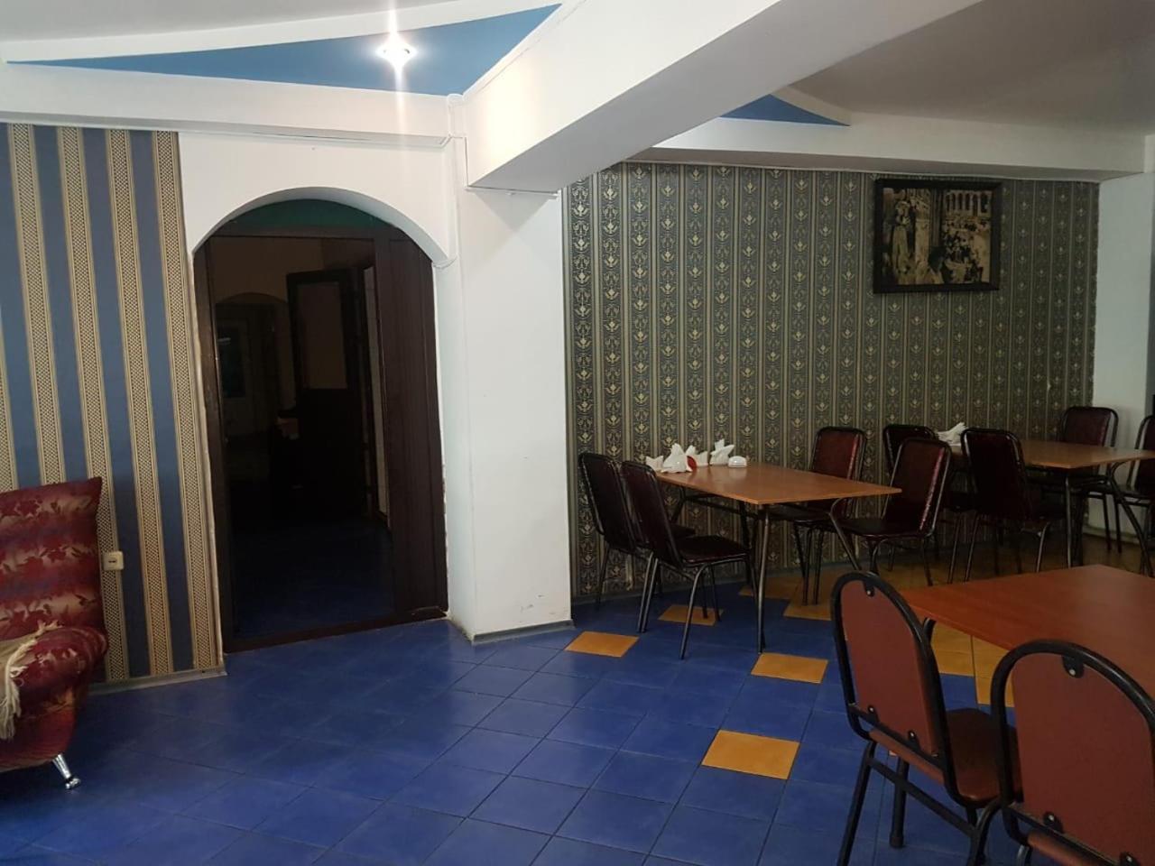 Hotel Kezdesu Almaty Bagian luar foto