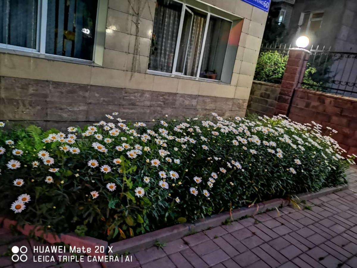 Hotel Kezdesu Almaty Bagian luar foto