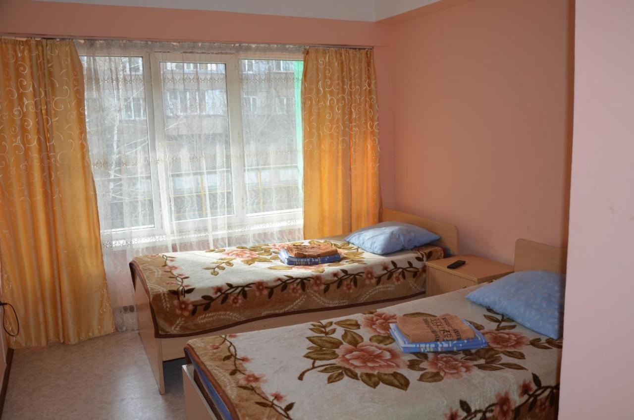 Hotel Kezdesu Almaty Bagian luar foto